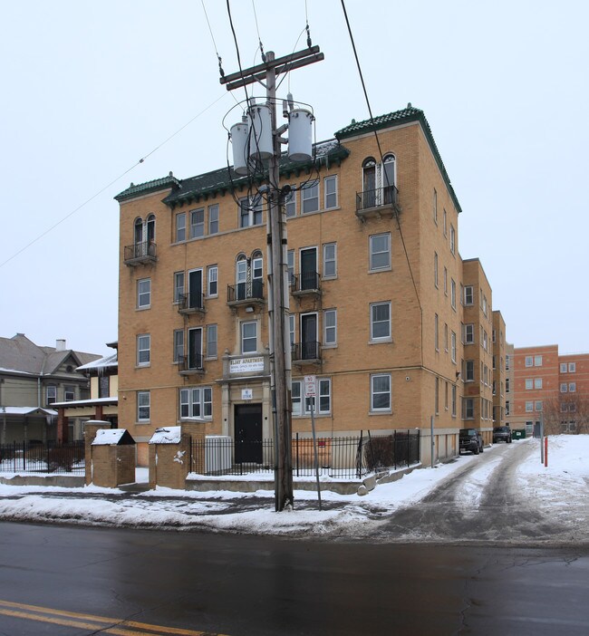 West Park Apartments in Syracuse, NY - Foto de edificio - Building Photo