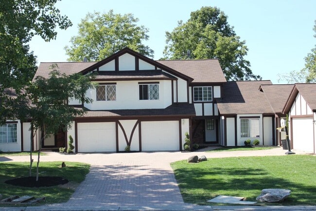 property at 8 Gothic Ln