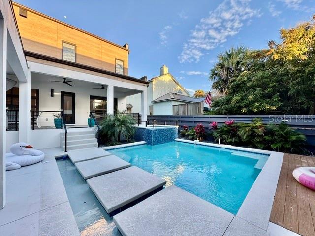 property at 1324 S Daytona Ave