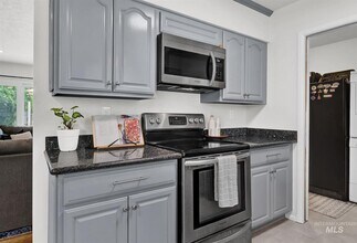 220 N Owyhee St in Boise, ID - Building Photo - Building Photo