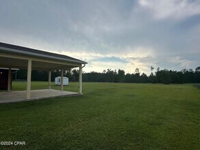 4158 Thompson Rd in Marianna, FL - Building Photo - Building Photo