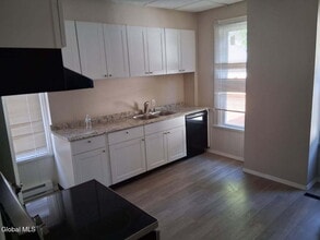 185 Market St in Amsterdam, NY - Building Photo - Building Photo