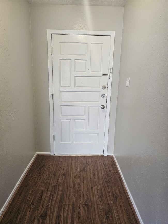 property at 2714 Lower Valley Dr