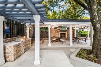 The Estates at Brentwood in Brentwood, TN - Foto de edificio - Building Photo