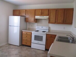 279 Southaven Ct in Kannapolis, NC - Building Photo - Building Photo