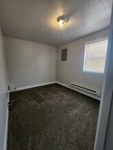 203 E Clark St in Paul, ID - Building Photo - Building Photo