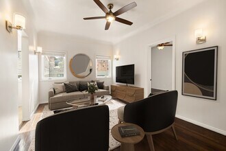 Delta in Los Angeles, CA - Building Photo - Building Photo