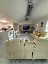 968 Red Town Rd in Elgin, TX - Building Photo - Building Photo