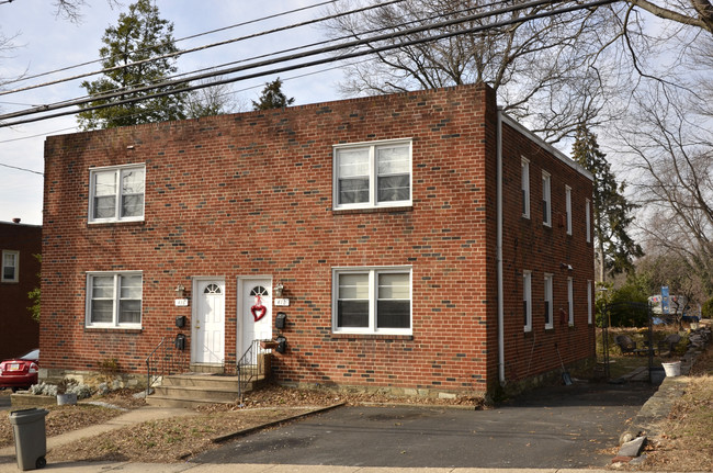 416-418 Central Ave in Cheltenham, PA - Building Photo - Building Photo