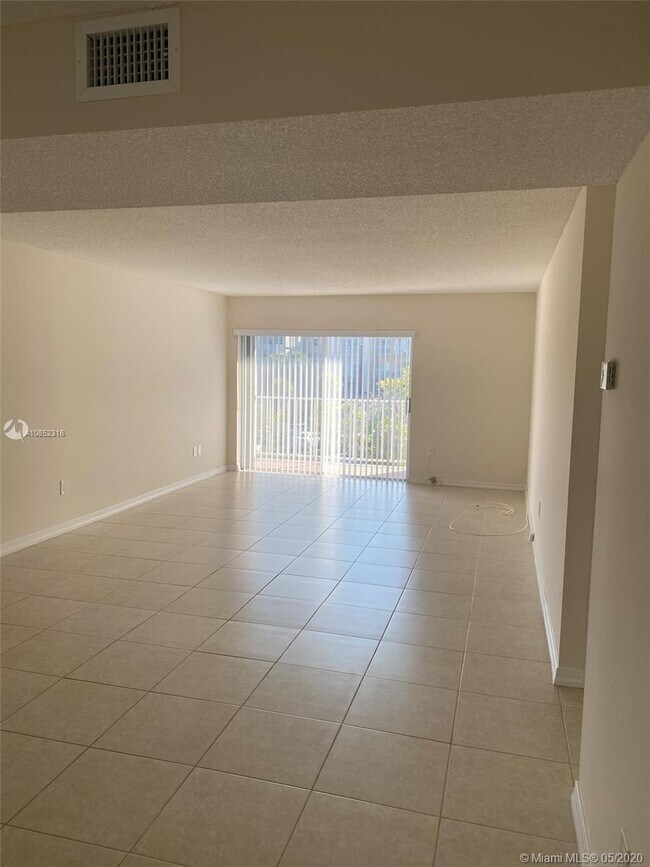 7727 SW 86th St-Unit -A1-311 in Miami, FL - Building Photo - Building Photo