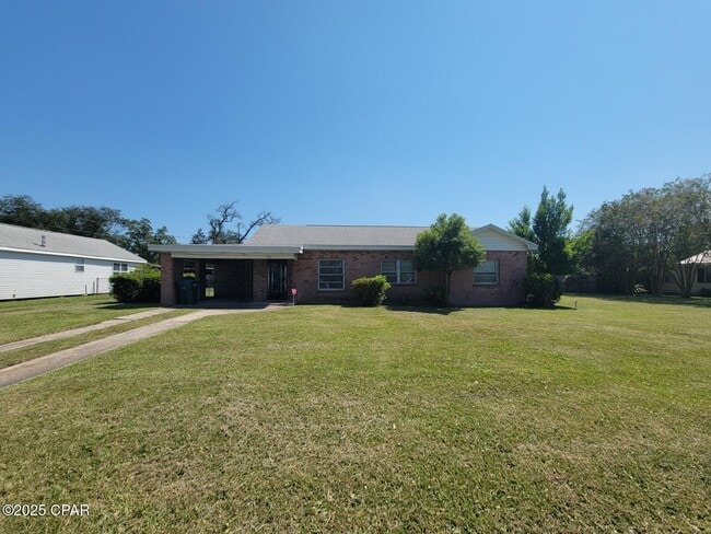 3116 E 3rd St in Panama City, FL - Building Photo - Building Photo