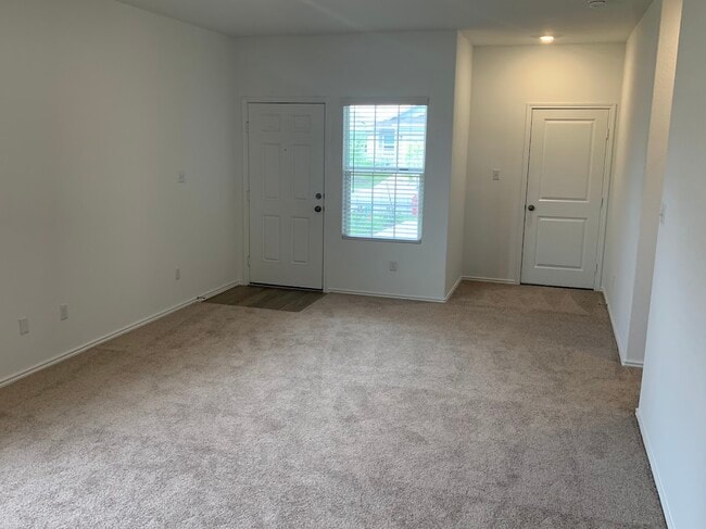 414 Bullhead Rd in Bastrop, TX - Building Photo - Building Photo