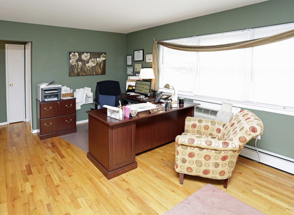 Center Grove Village Apartments in Randolph, NJ