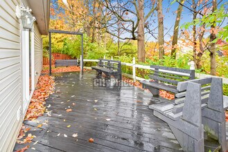 5231 Pin Oak Dr in Indianapolis, IN - Building Photo - Building Photo