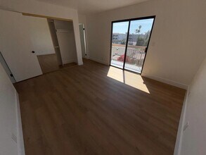 1321 N Vista St in Los Angeles, CA - Building Photo - Building Photo