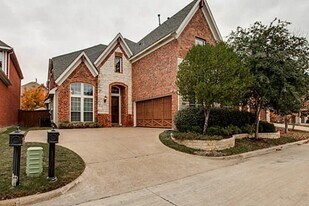 3245 Forestbrook Dr in Richardson, TX - Building Photo