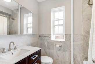 87 N Broadway in White Plains, NY - Building Photo - Building Photo