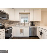 2032 North Avenue NW in Atlanta, GA - Building Photo - Building Photo