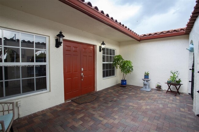781 SW 49th Terrace in Margate, FL - Building Photo - Building Photo