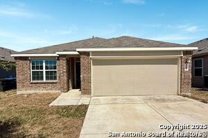 807 Blue Lndg in San Antonio, TX - Building Photo