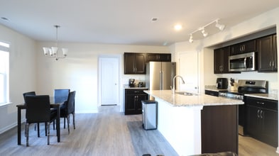 13416 Alpine Dr in Charlotte, NC - Building Photo - Building Photo