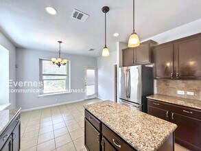 817 Noatak Trail in Pflugerville, TX - Building Photo - Building Photo