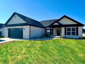 8001 JT Ct in Evansville, IN - Building Photo