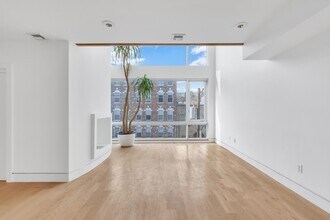 611 Monroe St in Hoboken, NJ - Building Photo - Building Photo