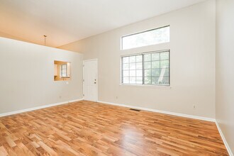 4102 Sunshine Ave in Indianapolis, IN - Building Photo - Building Photo