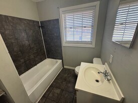 1808 Stone Rd in Midfield, AL - Building Photo