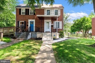 7153 Greenwood Ave in Baltimore, MD - Building Photo - Building Photo