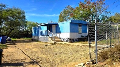 4528 La Cienega Ln in Laredo, TX - Building Photo - Building Photo