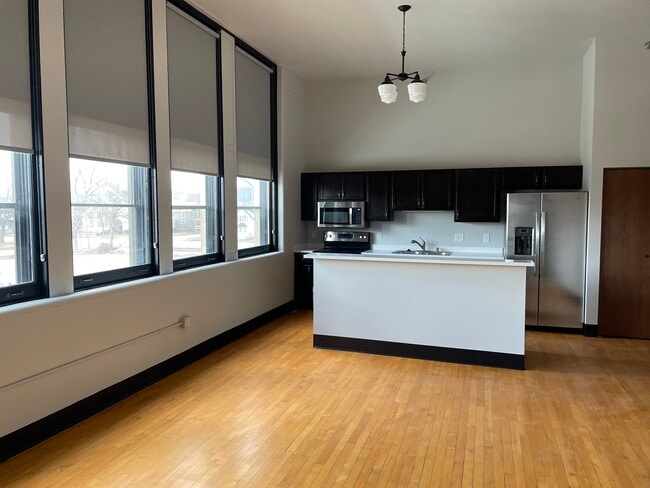 317 Market St in Winona, MN - Building Photo - Building Photo