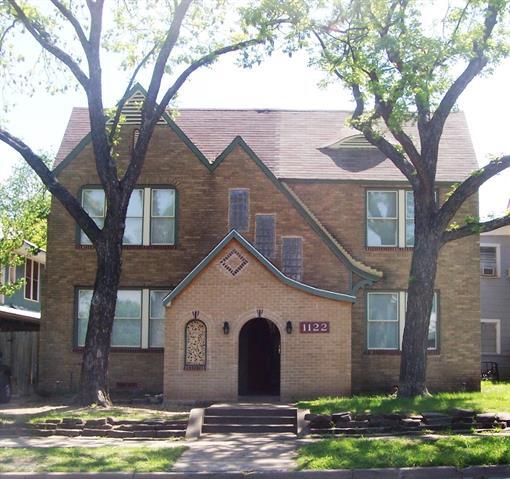 property at 1122 Kings Hwy