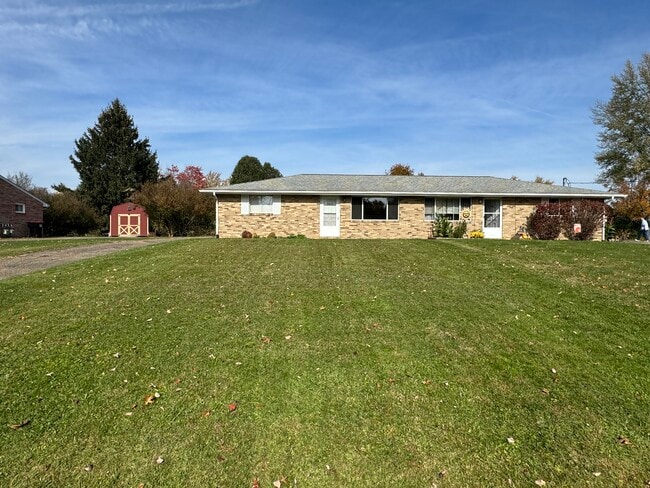 7417 Rob St NW in Massillon, OH - Building Photo - Building Photo