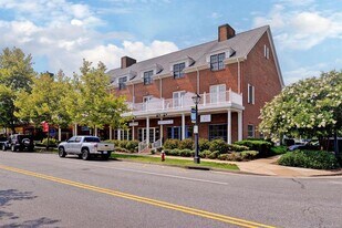 4345 New Town Ave in Williamsburg, VA - Building Photo