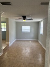 10615 Biscayne Blvd in Jacksonville, FL - Building Photo - Building Photo