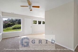 2804 NE 89th Ave in Portland, OR - Building Photo - Building Photo