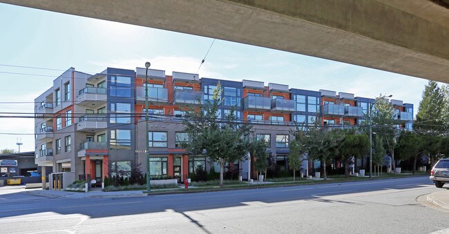 Mercer Apartments in Vancouver, BC - Building Photo - Building Photo