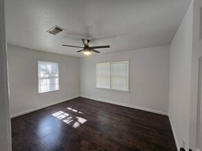 1601 S 35th St in Temple, TX - Building Photo - Building Photo