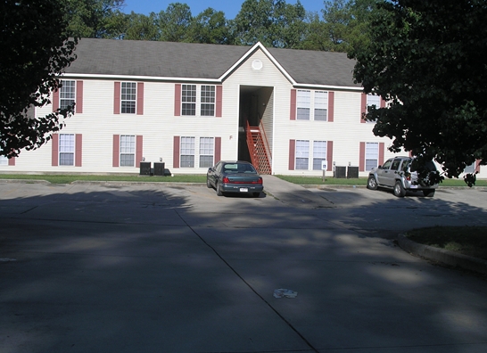 Brookeville Apartments in Gadsden, AL - Building Photo