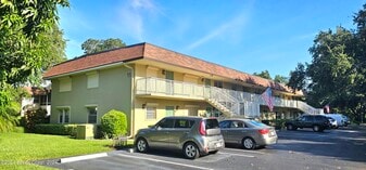 6590 Odyssey St in Cape Canaveral, FL - Building Photo