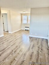 1062 Prospect St in Somerset, MA - Building Photo - Building Photo