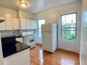 725 Garden St in Hoboken, NJ - Building Photo - Building Photo