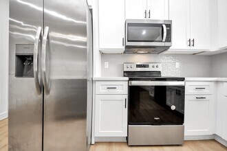 8316 Corinth St in Houston, TX - Building Photo - Building Photo