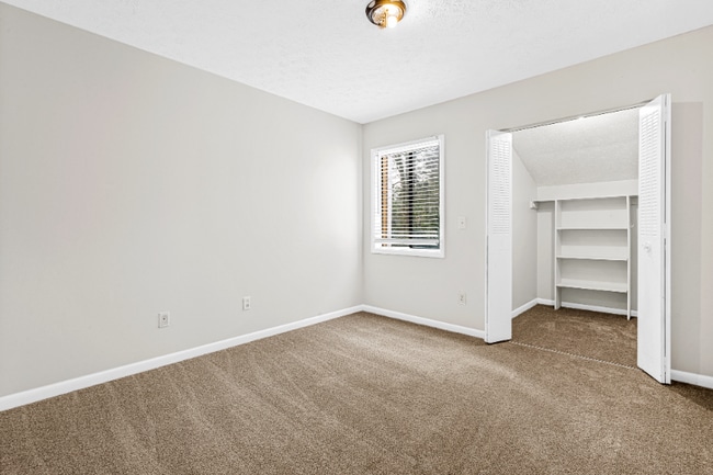 3451 Cobbs Ferry Dr in Decatur, GA - Foto de edificio - Building Photo