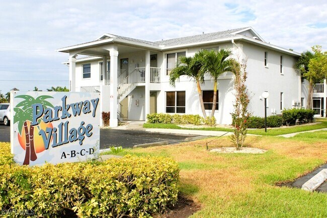 property at 5032 Chiquita Blvd S