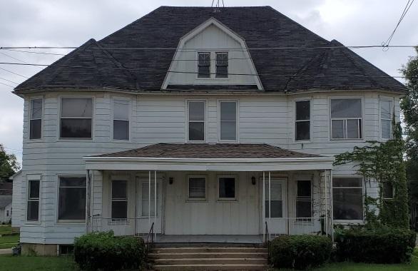 property at 502 S Walnut Ave