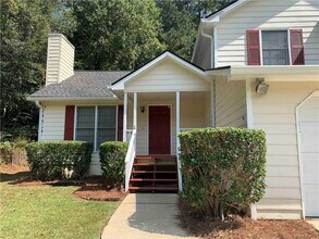 4930 Muirwood Dr in Powder Springs, GA - Building Photo - Building Photo