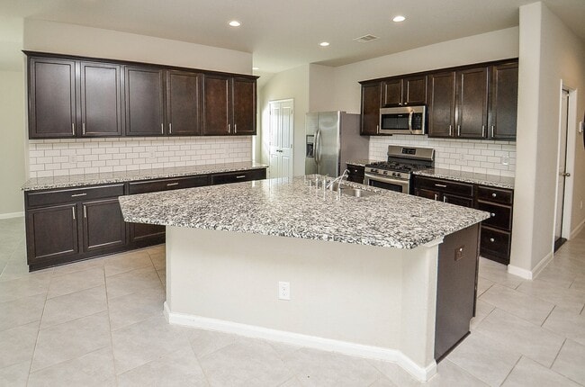 property at 3103 Floral Park Ct